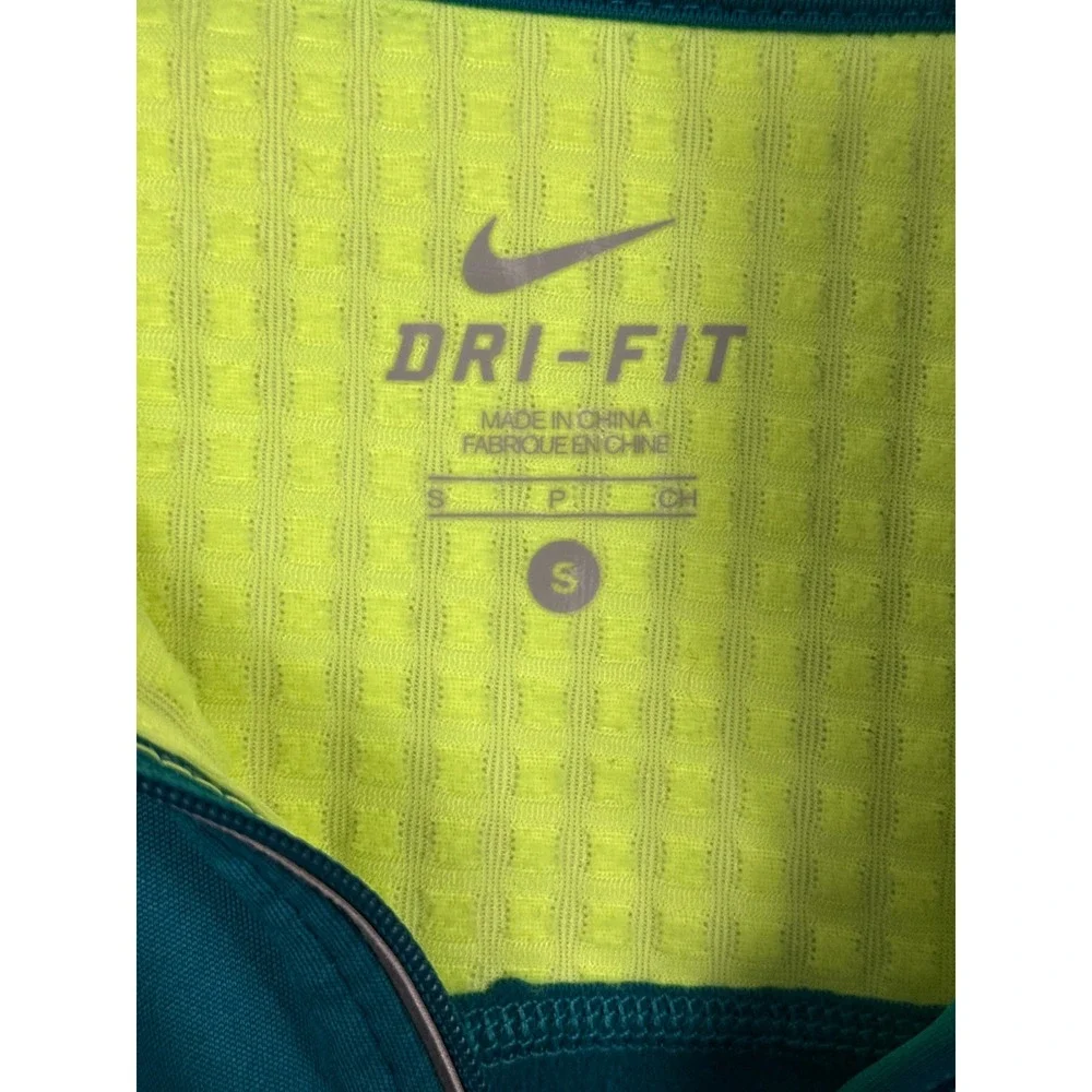 Nike dri fit